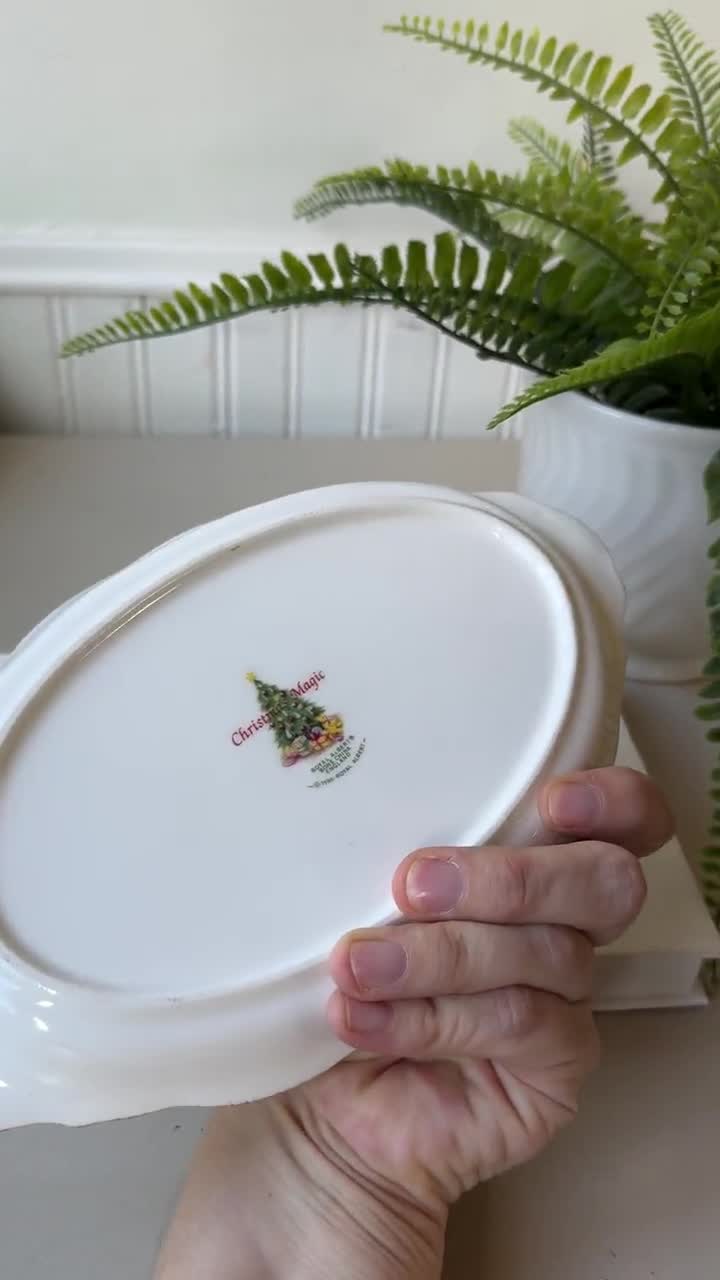 Vintage 1990 Royal Albert “christmas Magic” Bone China Serving