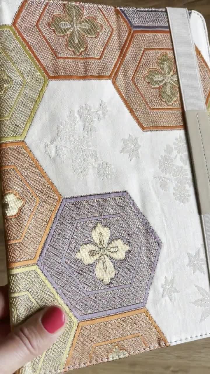 Funda vintage para tableta Obi / Patrones Hanabishi & Kikkou video poster