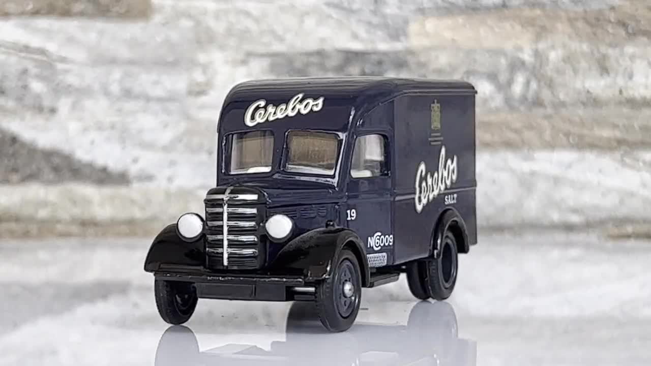 Miniature Fourgon Ford Super Shuttle 2004 – Moulé Sous Pression, Bleu – Modèle Vintage – Neuf