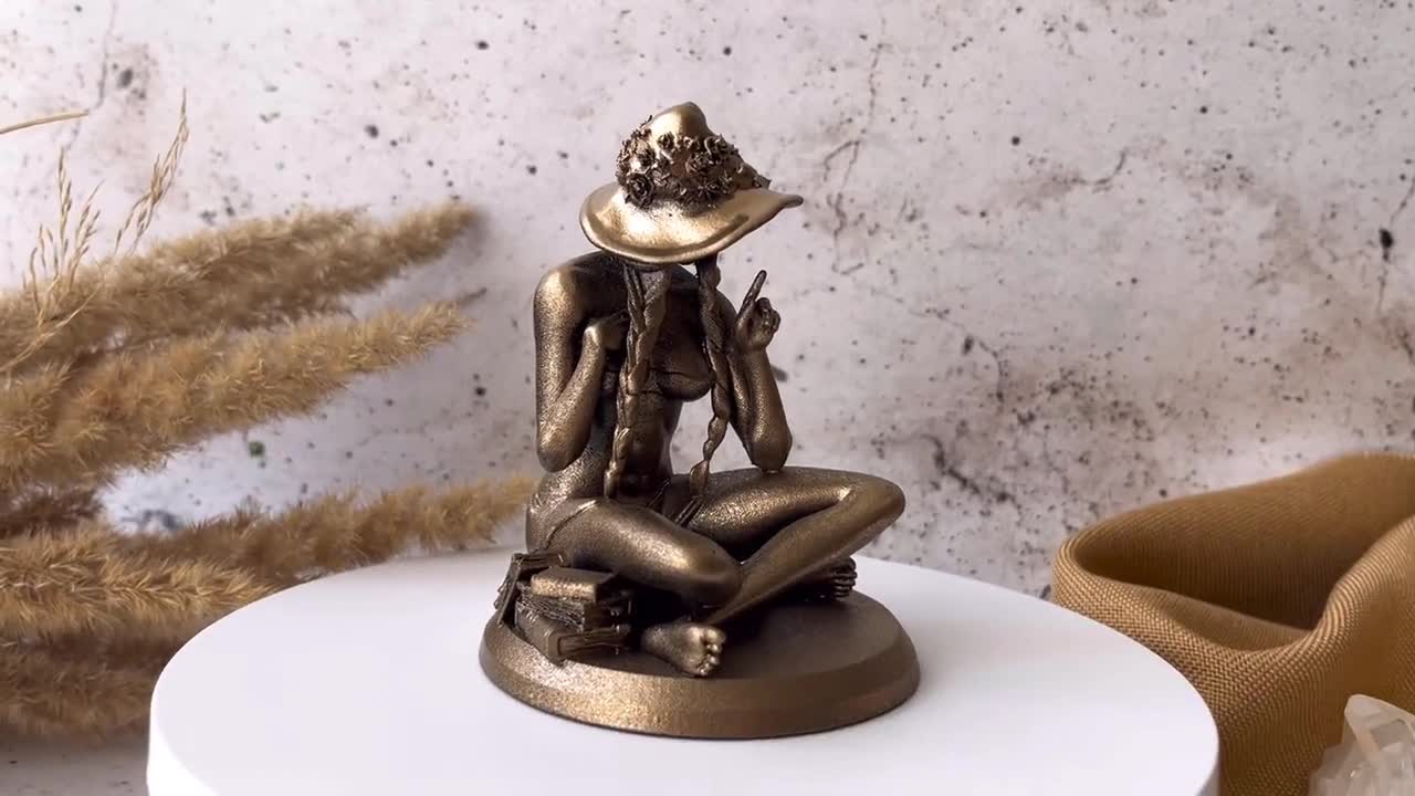 ミラベル・ガーリックの置物、ホグワーツ・レガシー・デコ