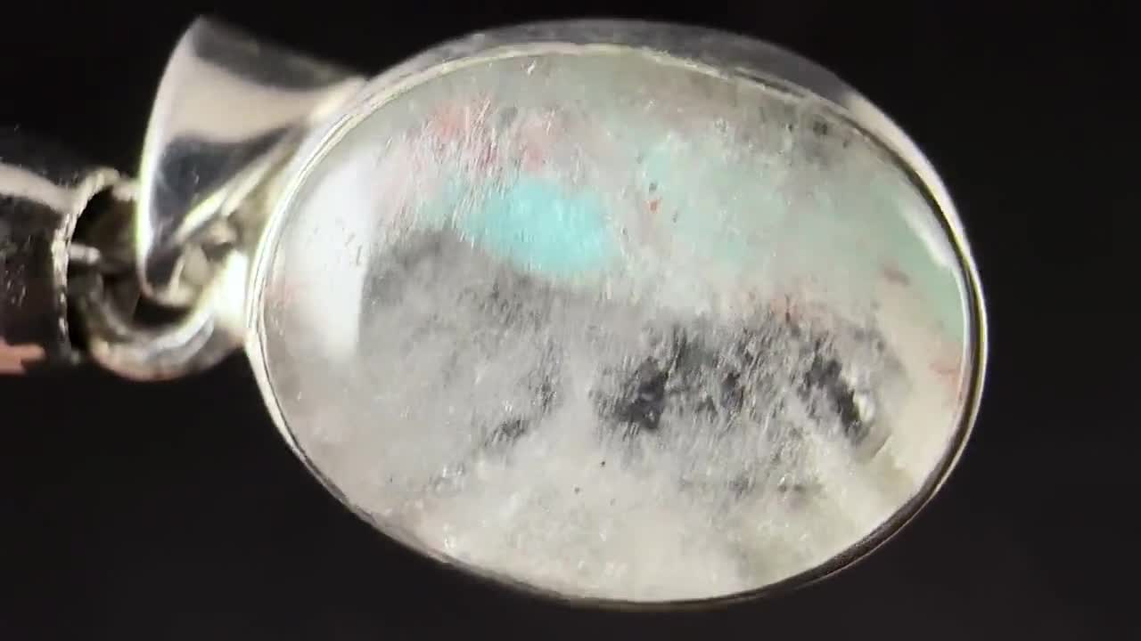 アジョイトクォーツクリスタルペンダント：スターリングシルバー