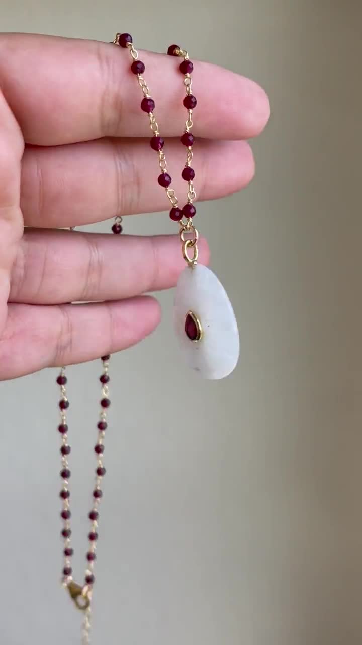Rainbow Moonstone x Star Ruby Necklace 【公式通販】