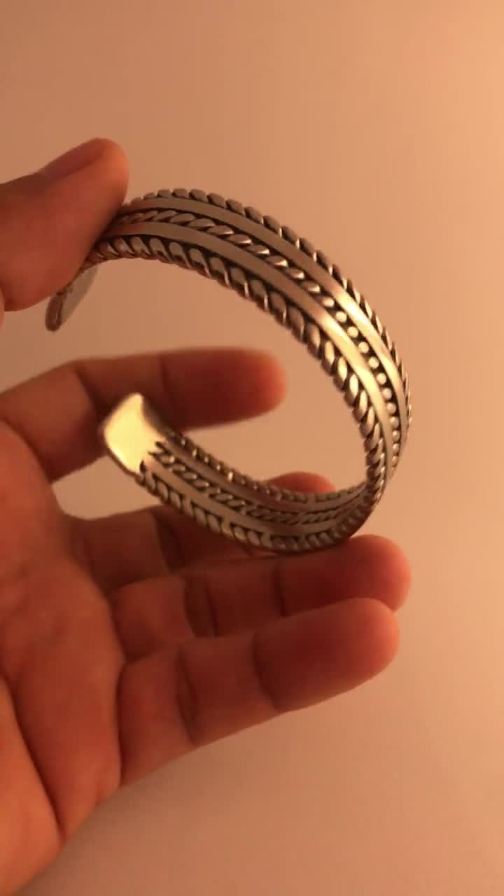 【A】バングル◆ハンドメイド◆溶接◆手作り◆ステンレス◆オリジナル◆ブレスレット ブレスレット バングル ハンドメイド ステンレススチール溶接ワイヤー