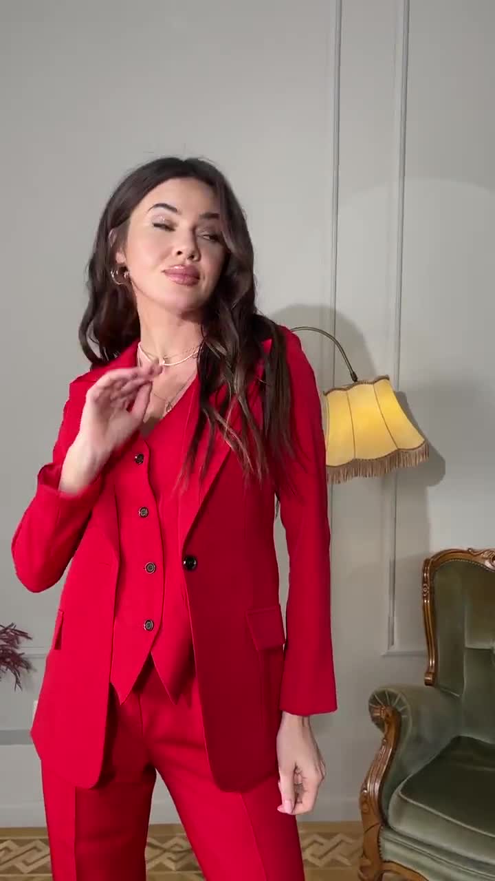 Red Office Women 3-piece Suit With Slim Fit Pants, Buttoned Vest and  Single-breasted Blazer, Womens Office Wear, Red Pants Suit 