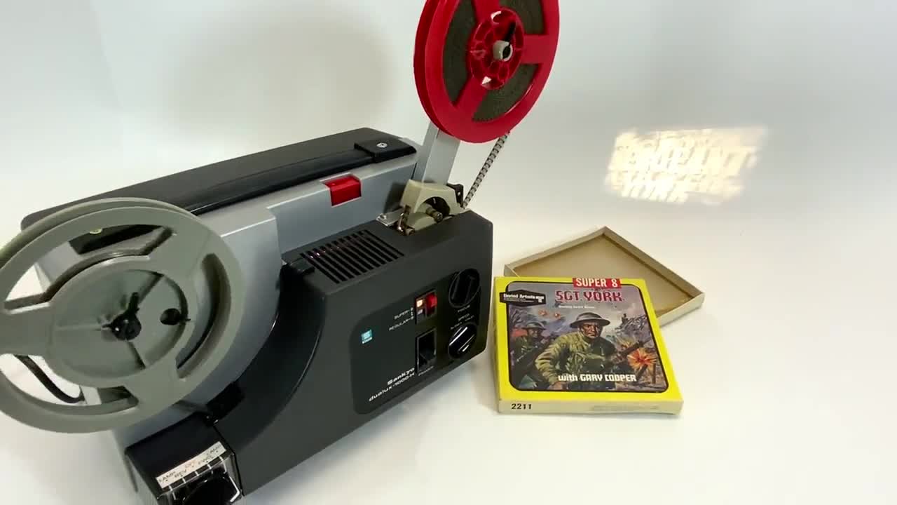Sankyo Dualux 1000-H 8mm Film Projector | Photo / Film & Video