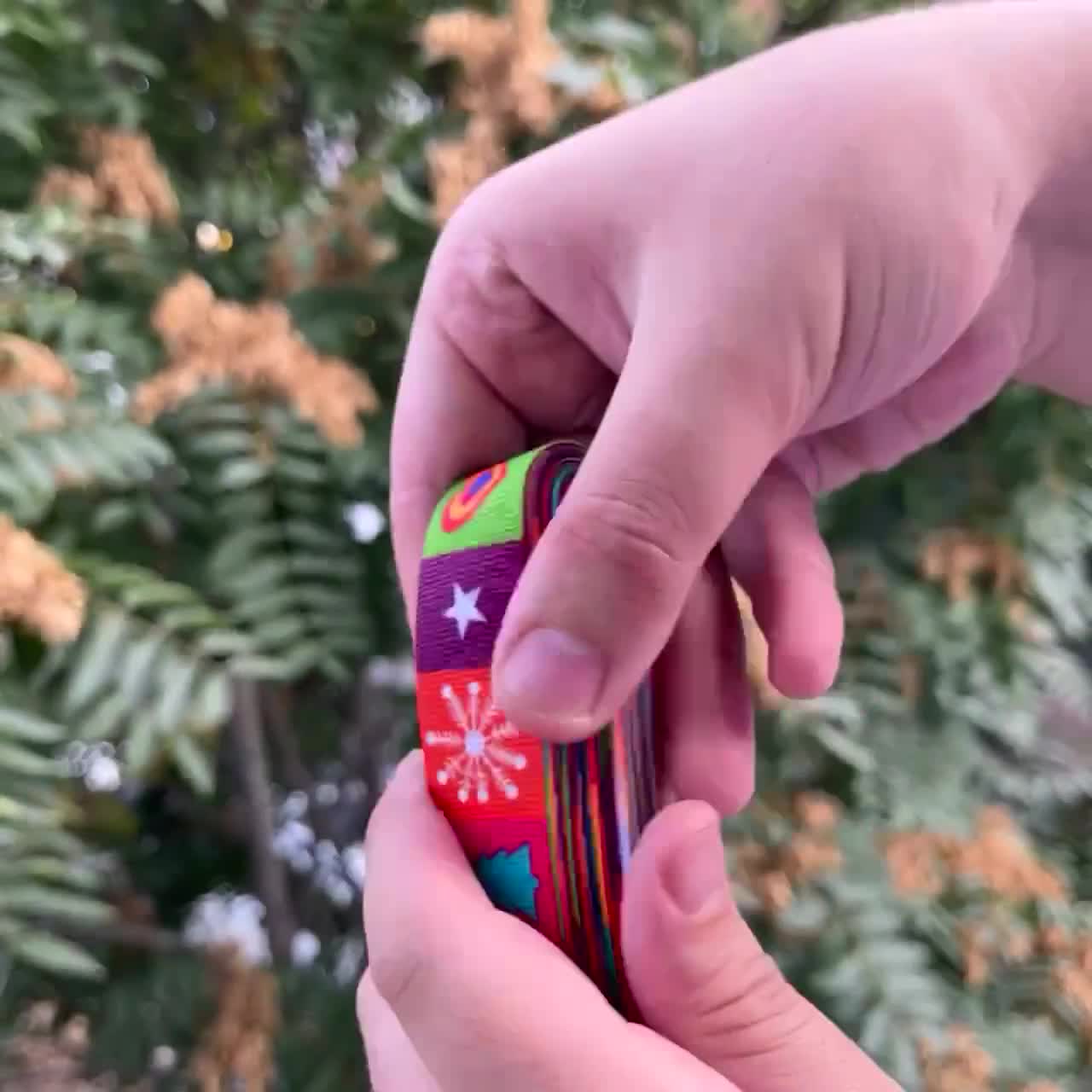 0.98インチ（25mm）クリスマスグログランリボン - 1ヤードあたりの卸売