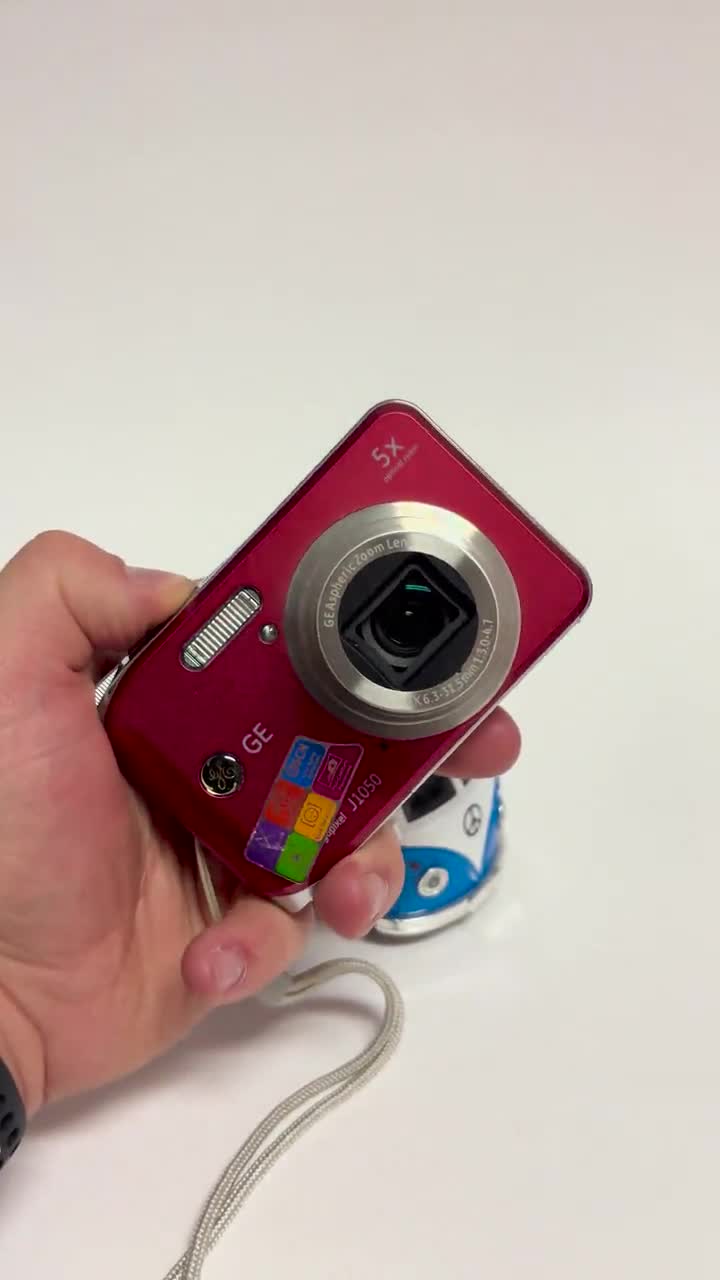 General Electric J1050 Red Digital Camera 2000s - Etsy