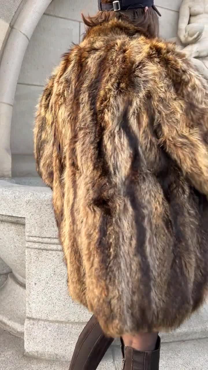 Vintage Real Fur Coat Natural Racoon Brown Gray Long Rowe Luxury