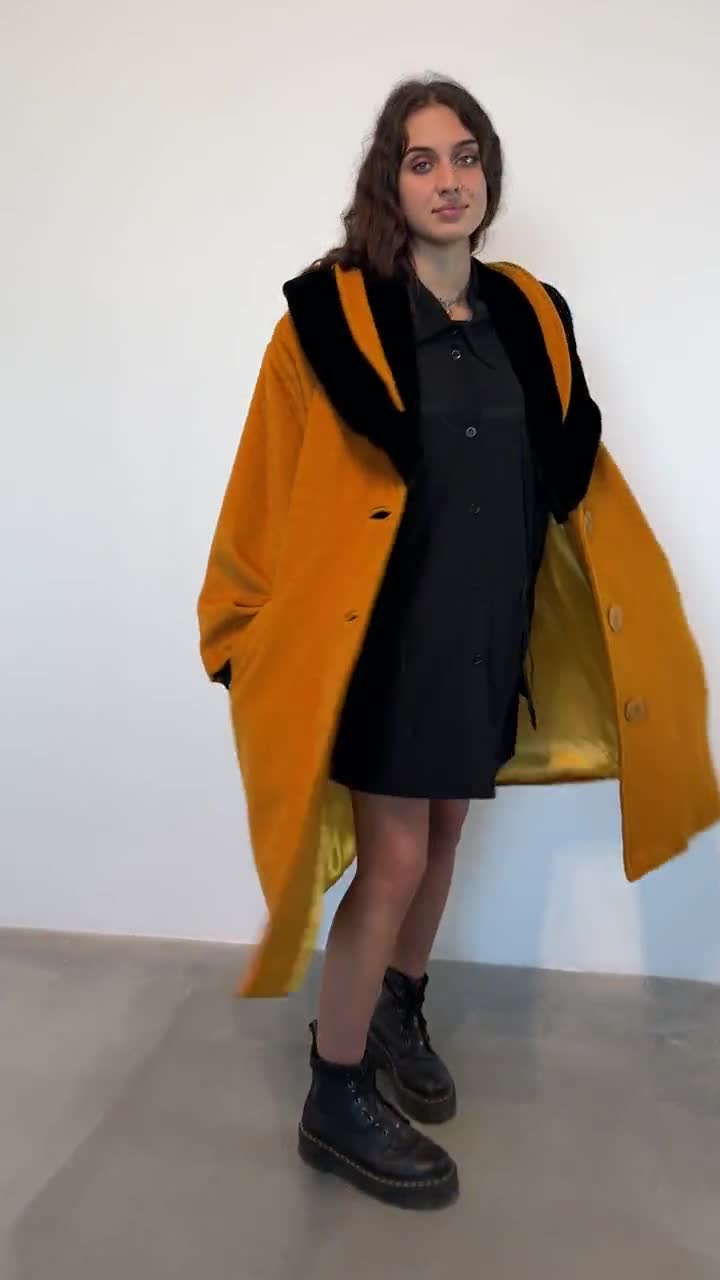 Mohair Wool Coat With Hood / Vintage Mohair Wool Coat