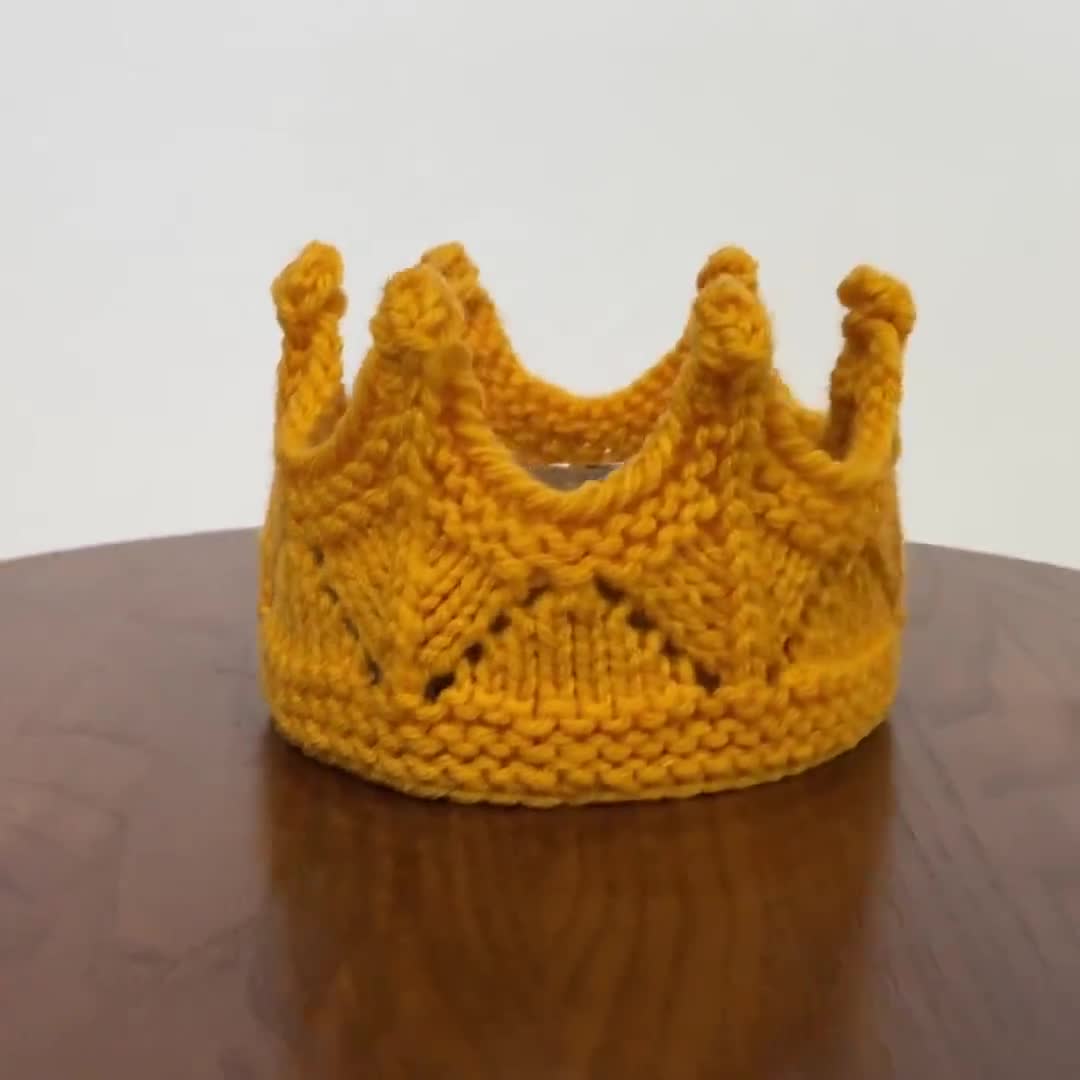 Knit Crown Pattern