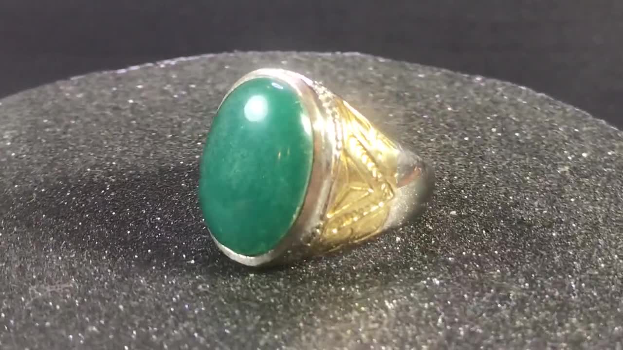Bague en argent 925, marcassite et jade vert