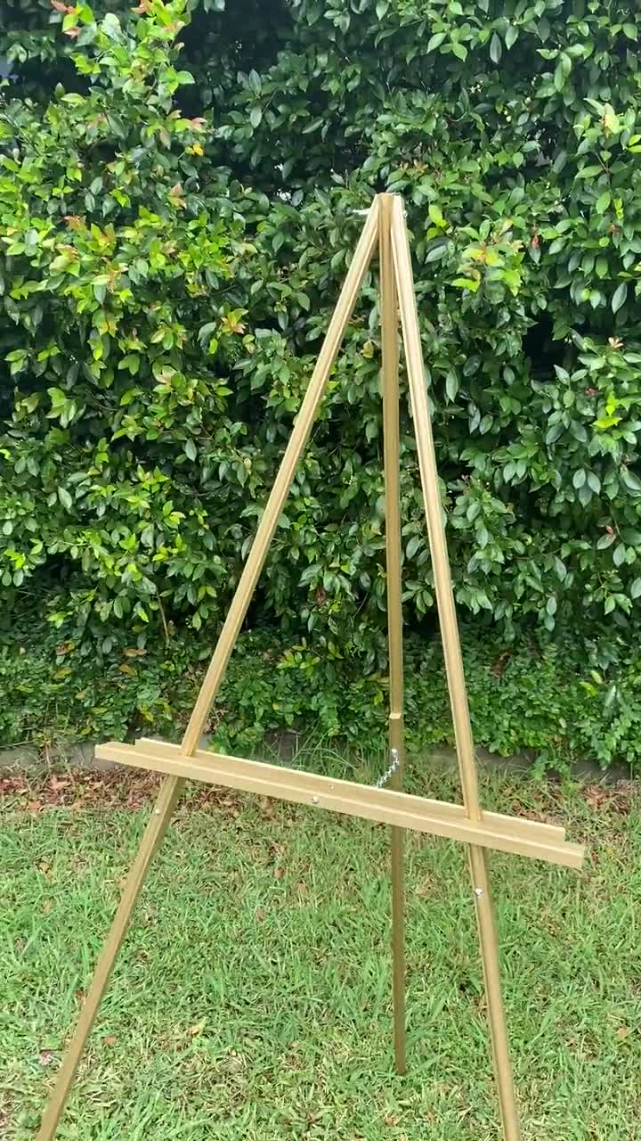 Wood Floor Easel Wedding Sign Stand, Wedding Easel Stand for Sign Stand for  Wedding Solid Wood Easel, Up to 20lbs, Up to 30 x 40 inches by Lucia and  Luciana