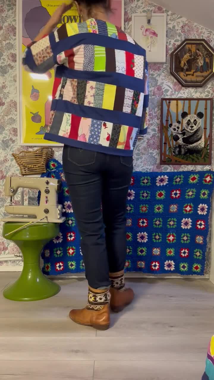 Jersey de patchwork / Sudadera vintage de patchwork / Top confeccionado con patchwork / Top reciclado video poster