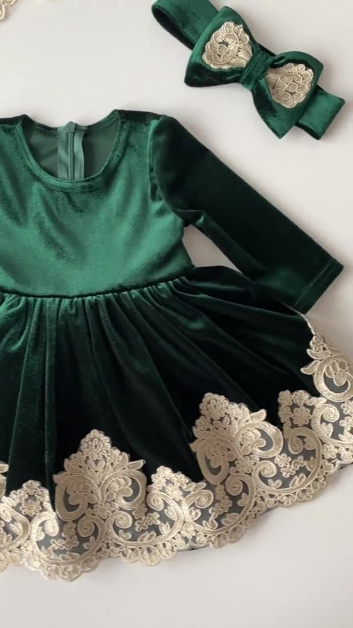 Green velvet baby girl dress hotsell