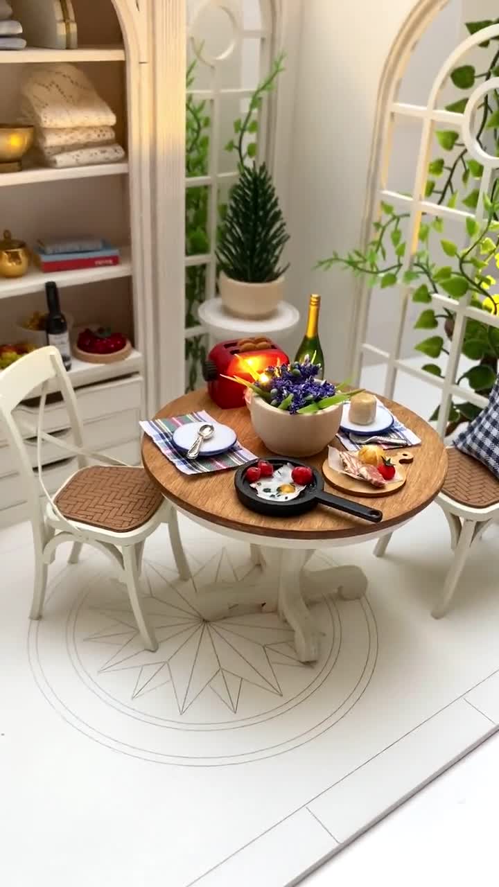 Meubles de poupée de style Thonet des années 1890