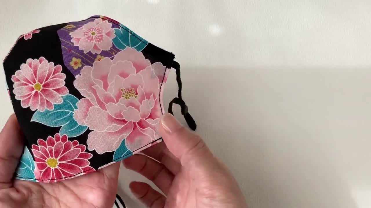 Japanese Cat Mask | Eiyo Kimono, Attached Flowers