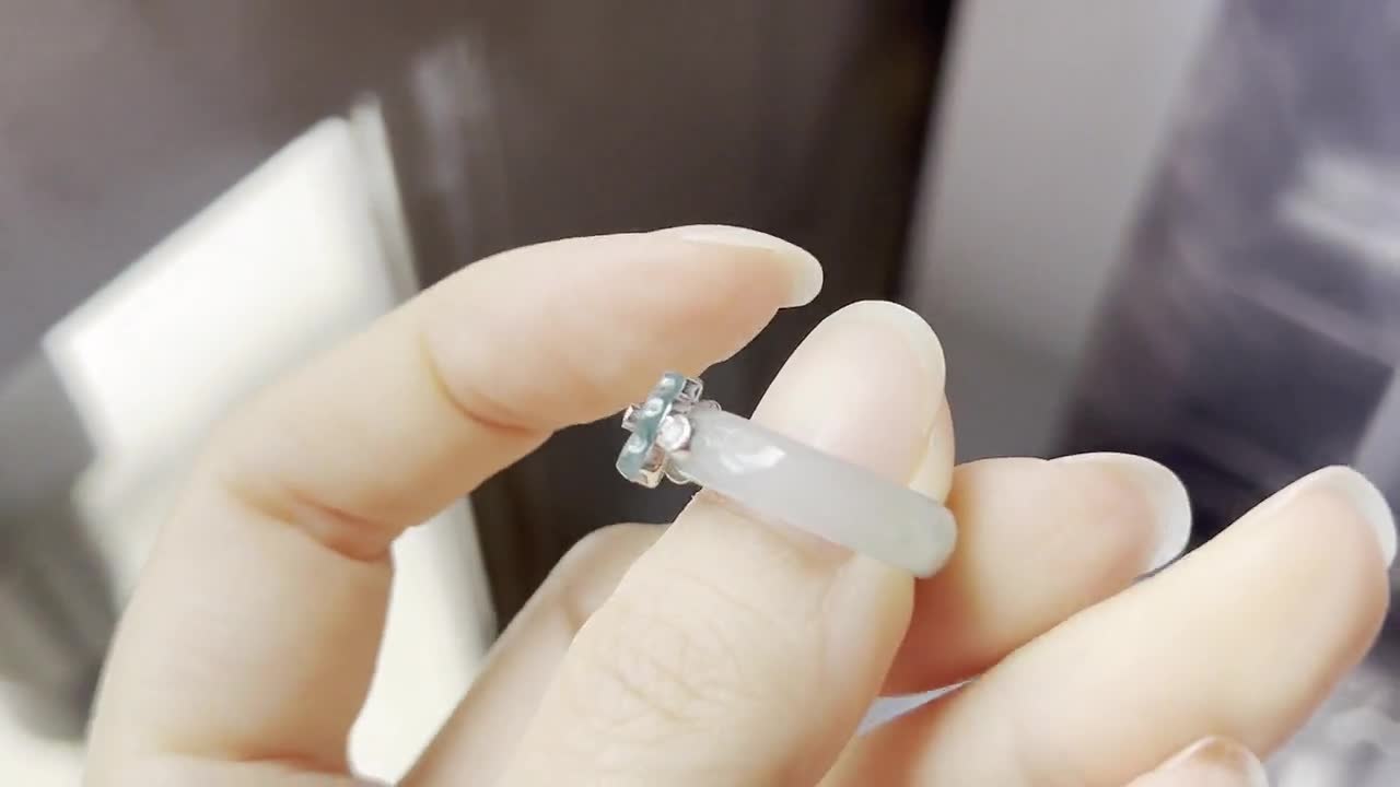 16.1mm A-grade Natural Jadeite Joseon Dynasty Plum Blossom Ring