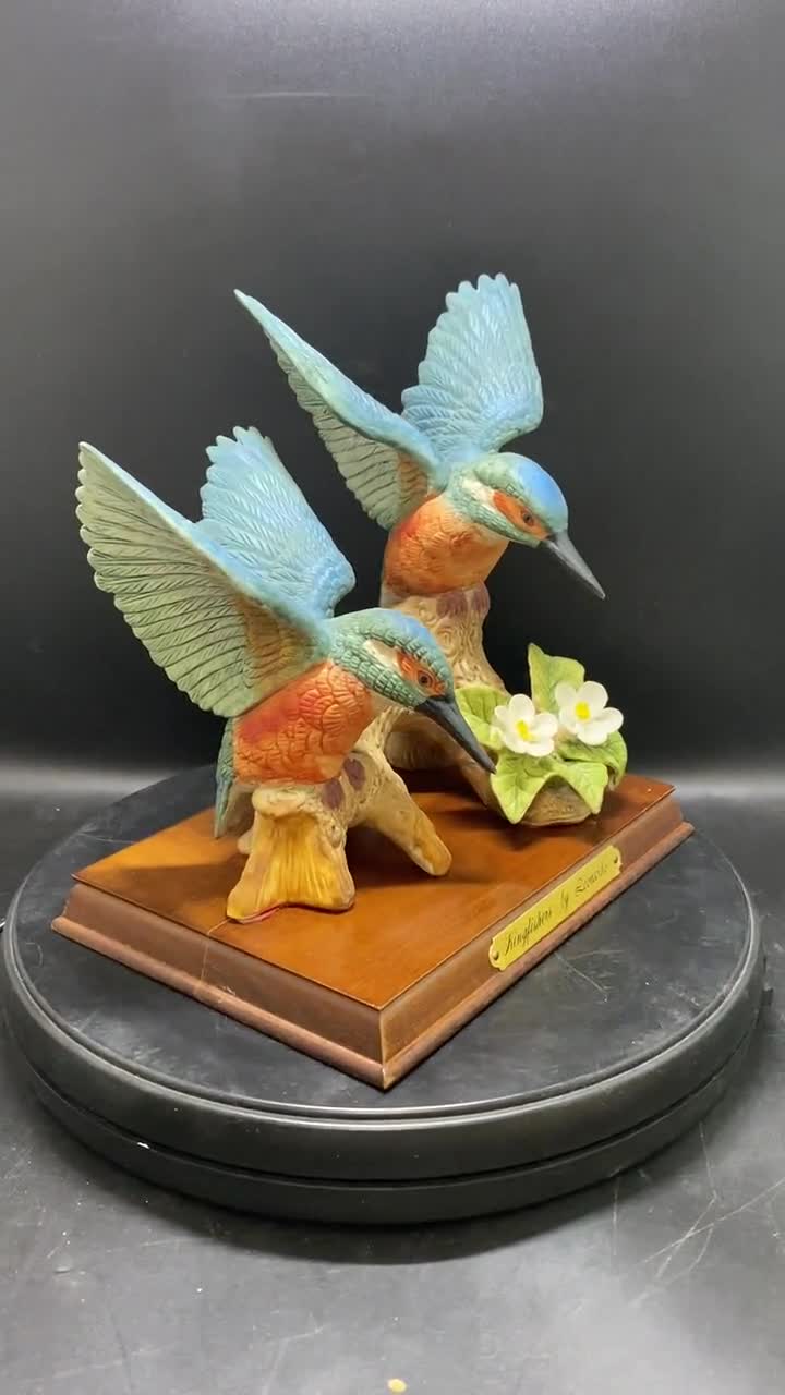 カワセミの置物のみ レオナルド作 カワセミの置物：手描きの磁器製鳥の彫刻 - Etsy 日本