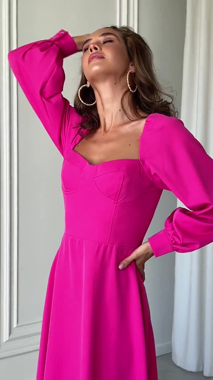 Hot Pink Sweetheart Neckline Midi Dress with Voluminous Sleeves Hot Pink Sweetheart Neckline Midi Dress with Voluminous Sleeves