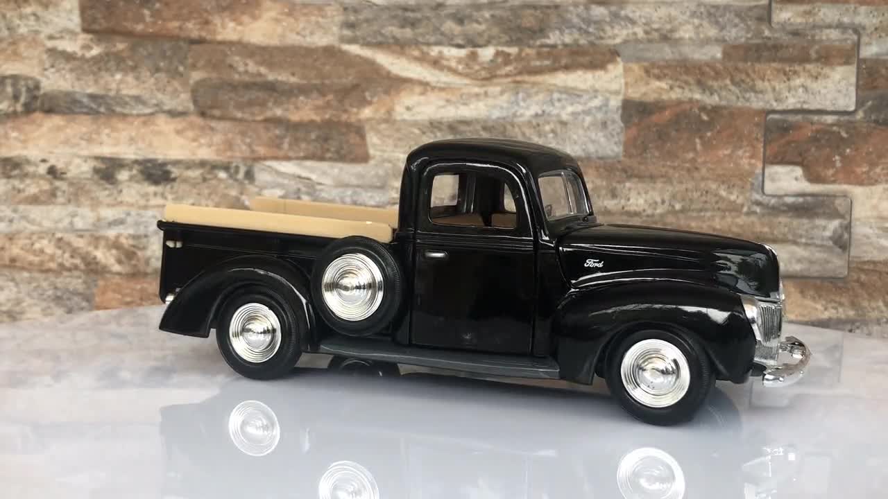 フォード 1940年代 ダイキャストモデル フォード ピックアップ 1940 | モデルカー | ダイキャスト