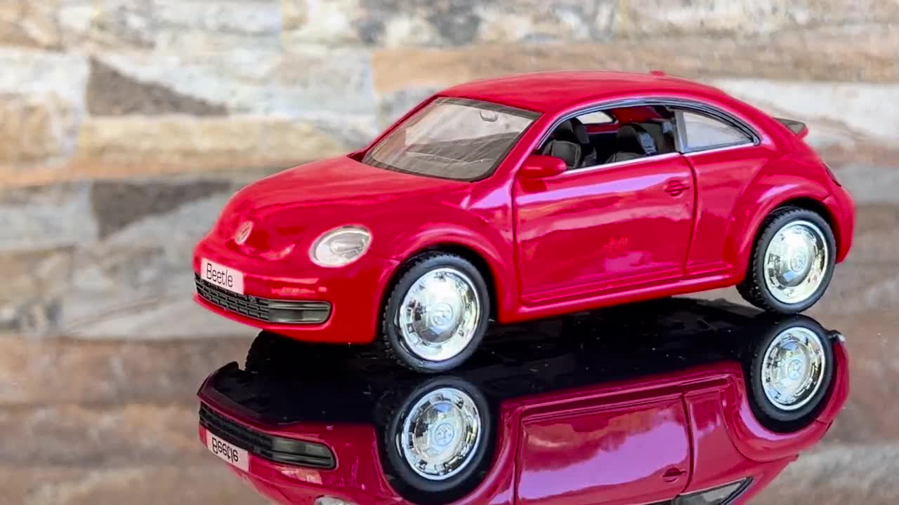 Volkswagen New Beetle 2012 | Model Car | 1/34 Diecast Car | 1:34
