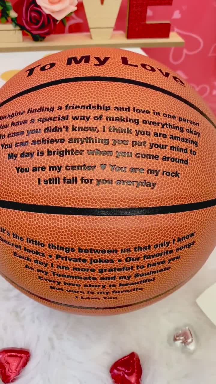 Onwomania - Ballon de Basket-Ball Porte-clés - Porte-Bonheur en métal  idéal comme Cadeau, par Exemple pour Le Meilleur ami, Le Meilleur ami,  Maman 