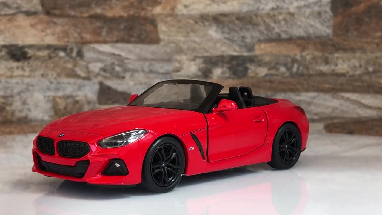 BMW Z4 , 1/34 Diecast Car, 1/34 Scale Model Car, Car Model Metal 