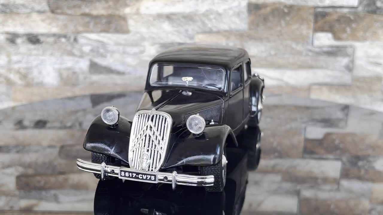 CITROEN 15CV TA (1938) & フレイムデザイン車セット Citroen 15 CV TA 1938 | Vintage Model Car | Scale 1/24