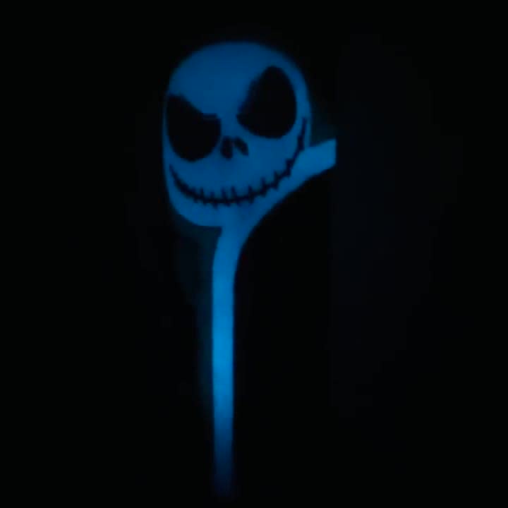 Jack Skellington Design Tumbler 20oz (Gloeit in het donker!) video poster