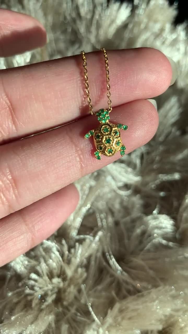 Oval Lab-Created Emerald and Diamond Accent Beaded Shell Pattern Sea Turtle  Pendant in Sterling Silver | Zales