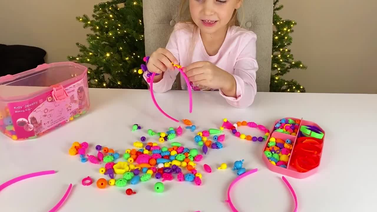 98pcs Kids Jewelry Making Kits Girl Toy Girls Charm Bracelet Kit