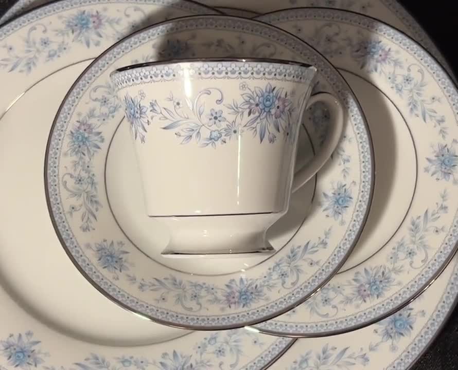 Noritake Blue Hill Fine Bone China Set for 8 Persons - Etsy
