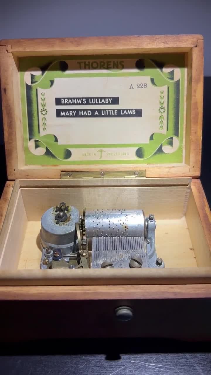 Vintage 1940's Thorens Music Box, Brahm's Lullaby and Mary Had a