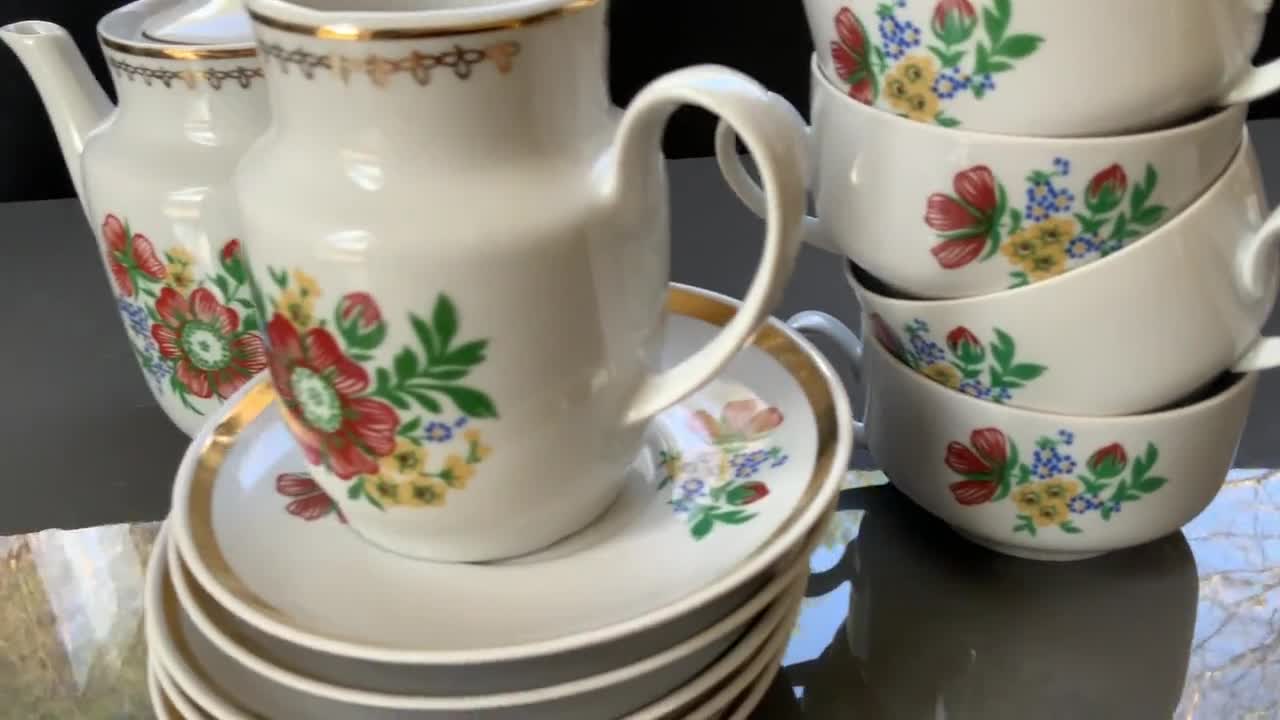ヴィンテージ リガ磁器ティーセット：ソ連の花柄デザイン - Etsy 日本
