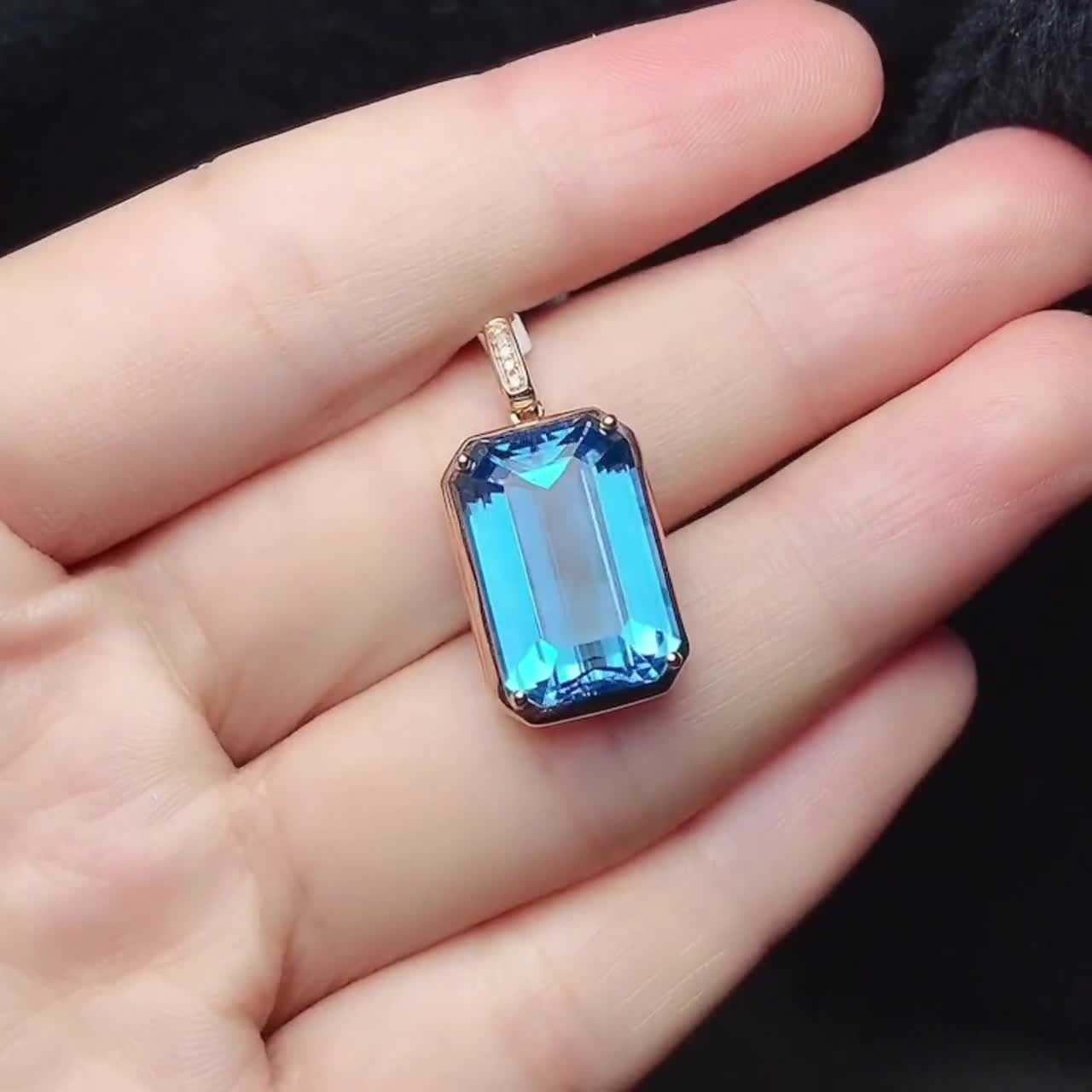 Handmade 18k Rose Gold London Blue Topaz Pendant: Emerald Cut