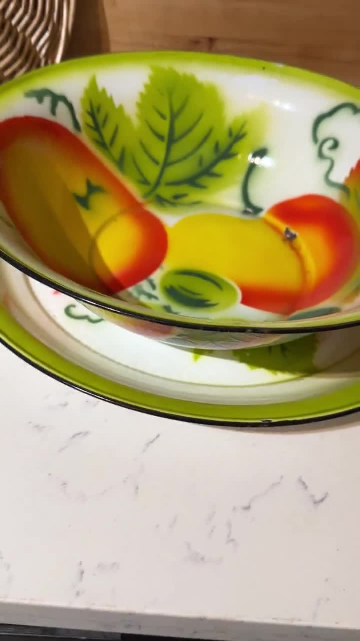 Vintage 1950s Japanese Enamelware Bowl & Platter Set: Bumper