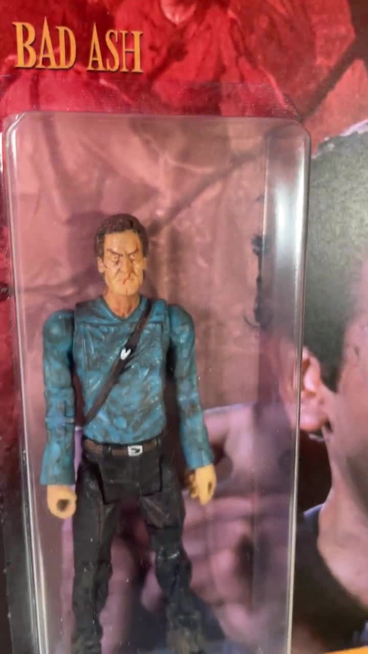 The evil dead 1981 neca Ash (Evil Dead) Custom Action Figure