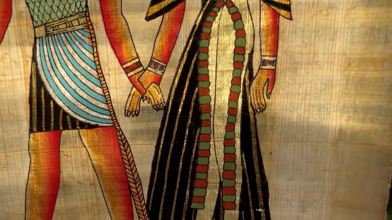 パピルス　ネフェルタリ Original Egyptian Papyrus by Nefertari with Hathor. Papyrus