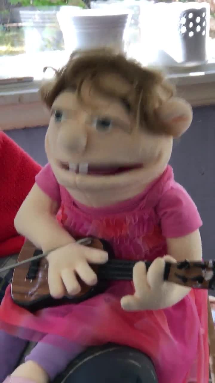 Brtukke Jeffy Plush Puppet, Fun Party For Kids 21Inch
