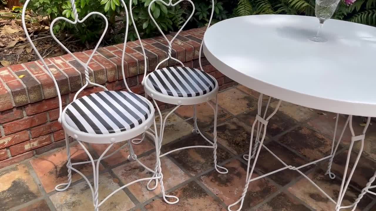 Vintage Bistro Table & Chairs - Etsy Vintage Bistro Table & Chairs - Etsy