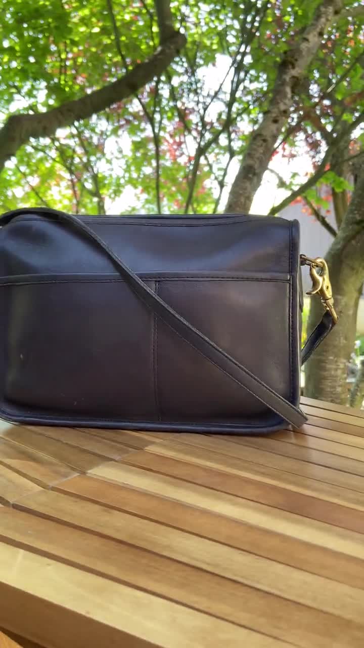 Vintage Coach Companion Bag | Style 9300 | Navy 