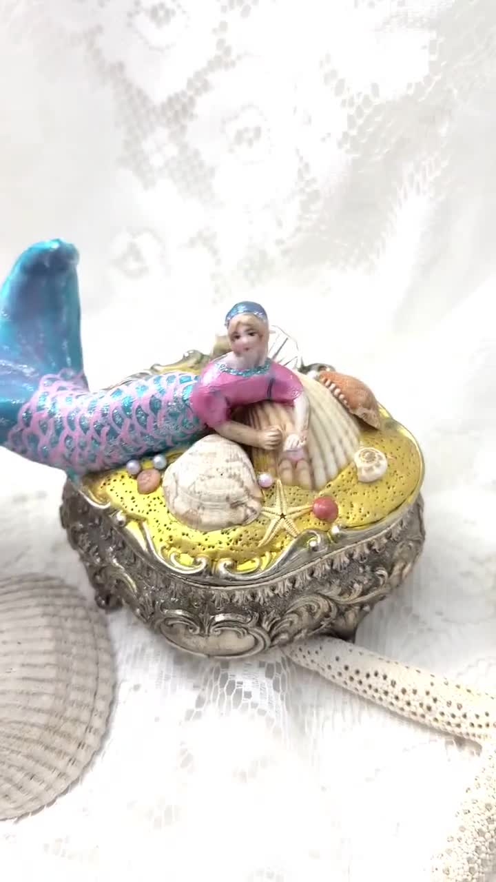 ミニチュアマーメイドジュエリーボックスオリジナルミックスメディア