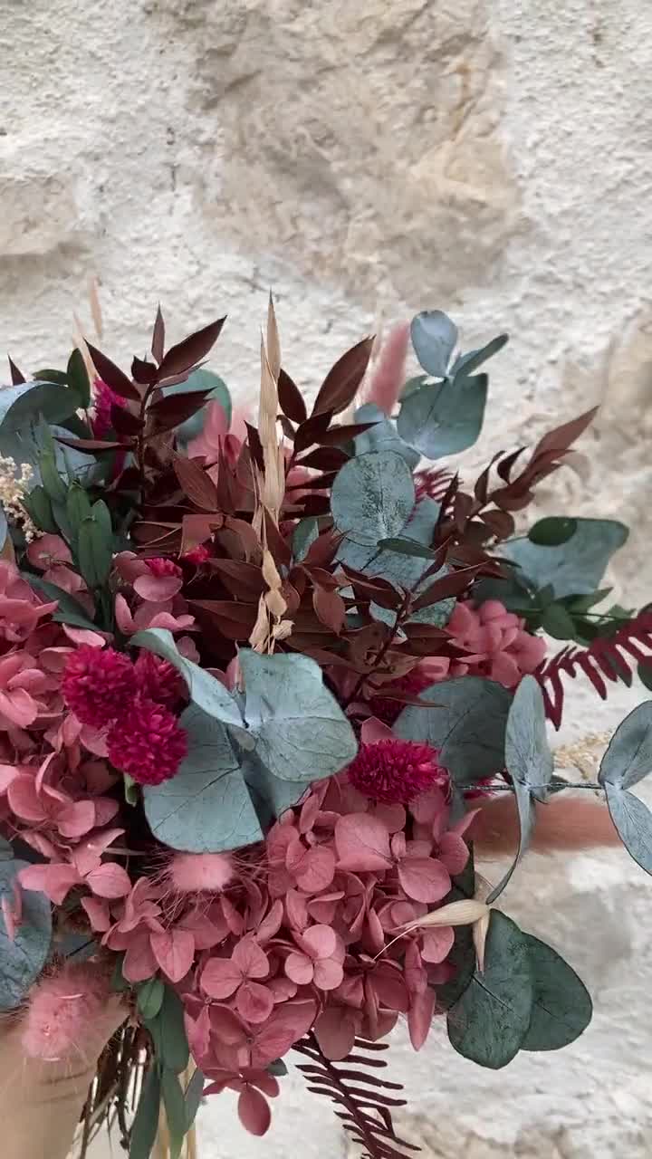 Bouquet GRENADE preserved hydrangea and eucalyptus for home decoration or bridal bouquet, magenta and misty pink boho wedding arrangement video poster