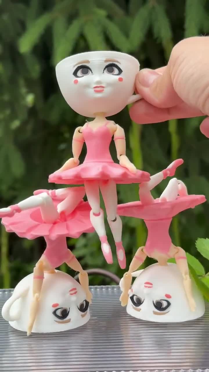 バレリーナカプチーノミームフィギュア - カプチーノアサシーノ