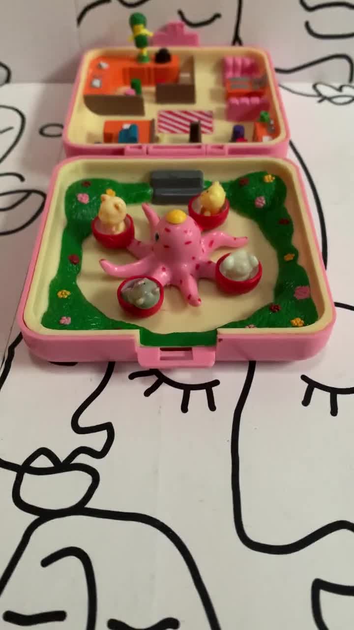 Vintage Pocket Paradise Small World Hinstar Polly Pocket Octopus