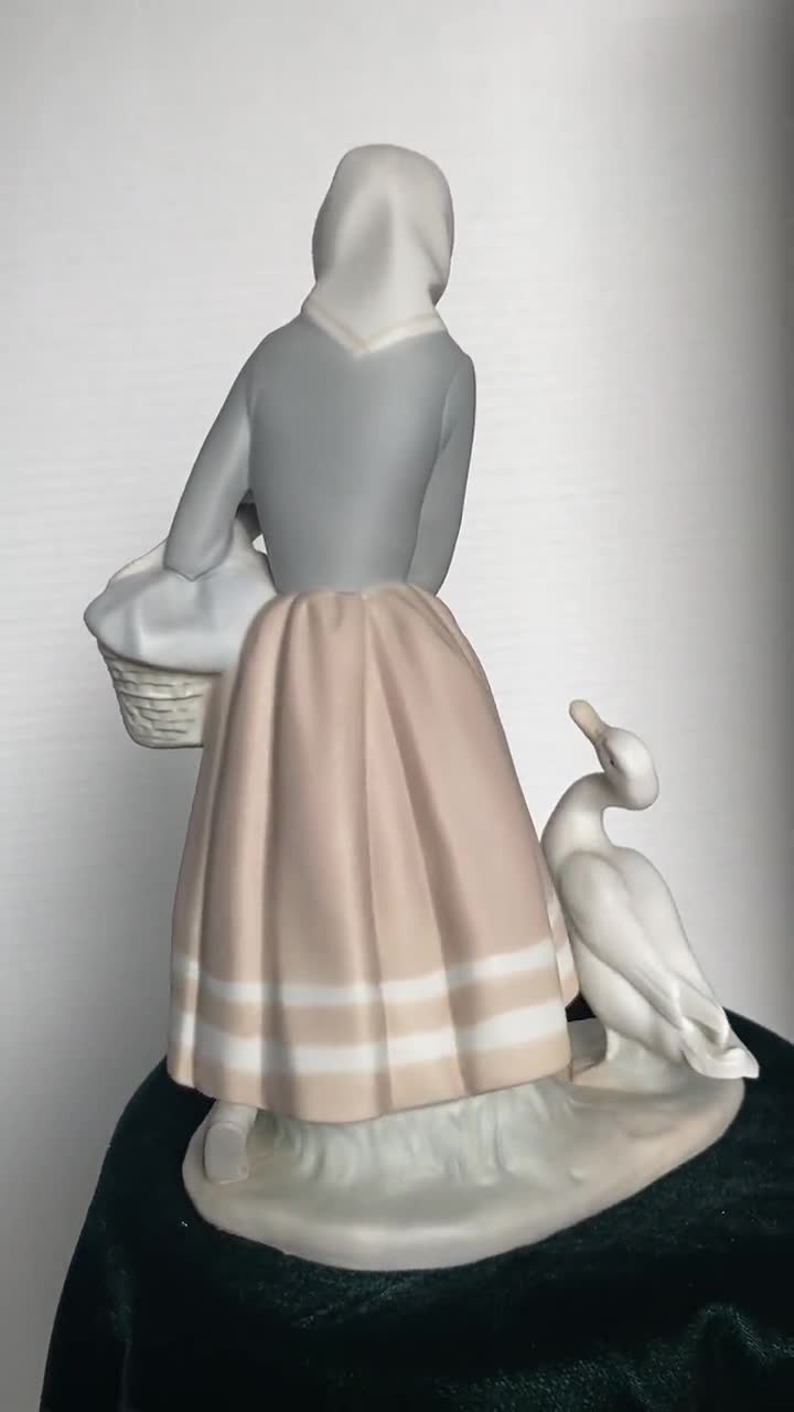 Rare Vintage Lladro Shepherdess With Ducks Handmade in Spain