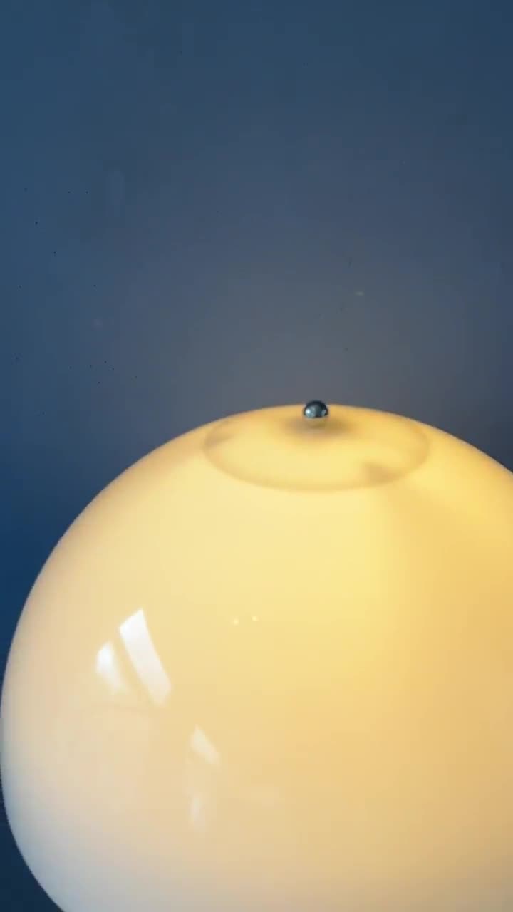 Louis Poulsen Panthella Floor Lamp by Verner Panton / Mid Louis Poulsen Panthella Floor Lamp by Verner Panton / Mid