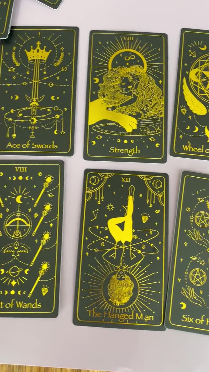 Tarot Black & Gold Edition – Hecate's Light