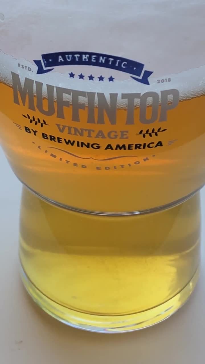 Brewing America Muffin Top Nucleated Beer Glasses - Pint Glass - Muffin Top  Logo Single Glass 