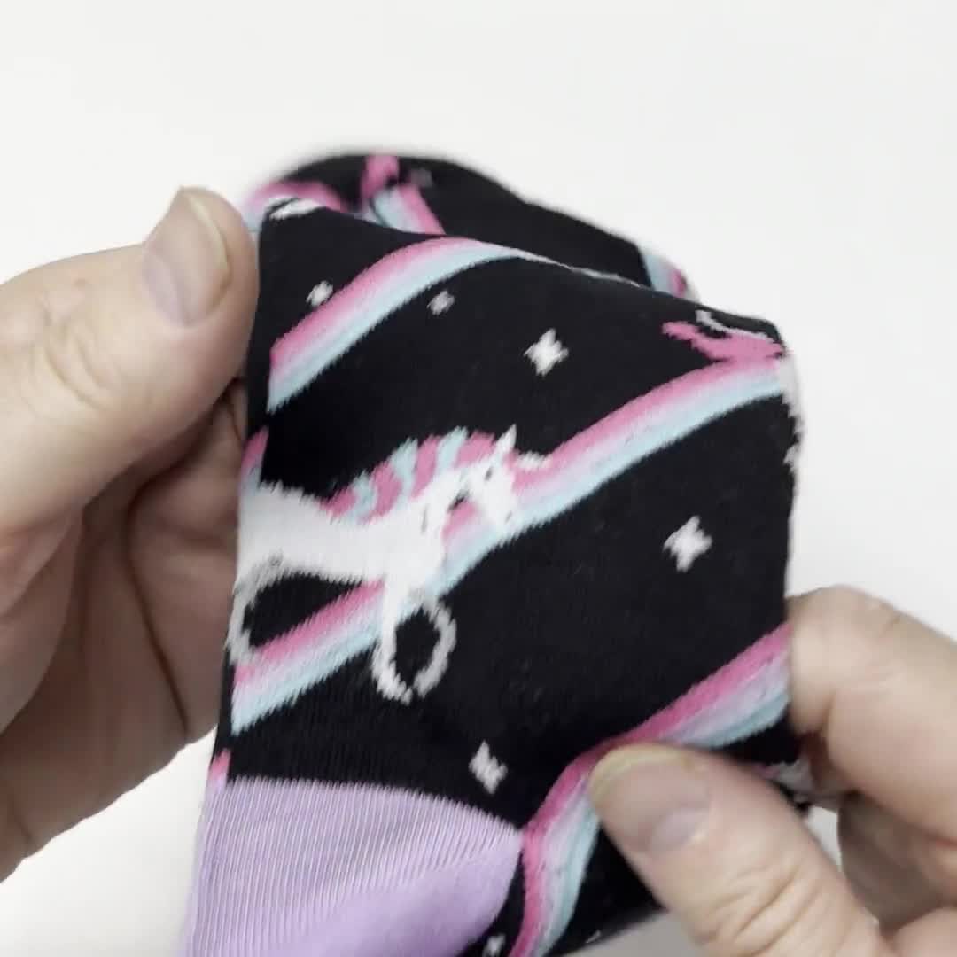 Calcetines divertidos para hombre, diseño de caca de unicornio
